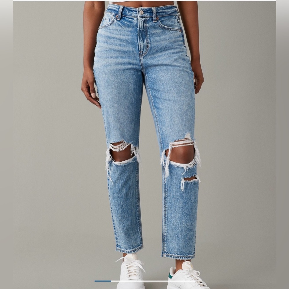 AE strigid mom jeans size 14